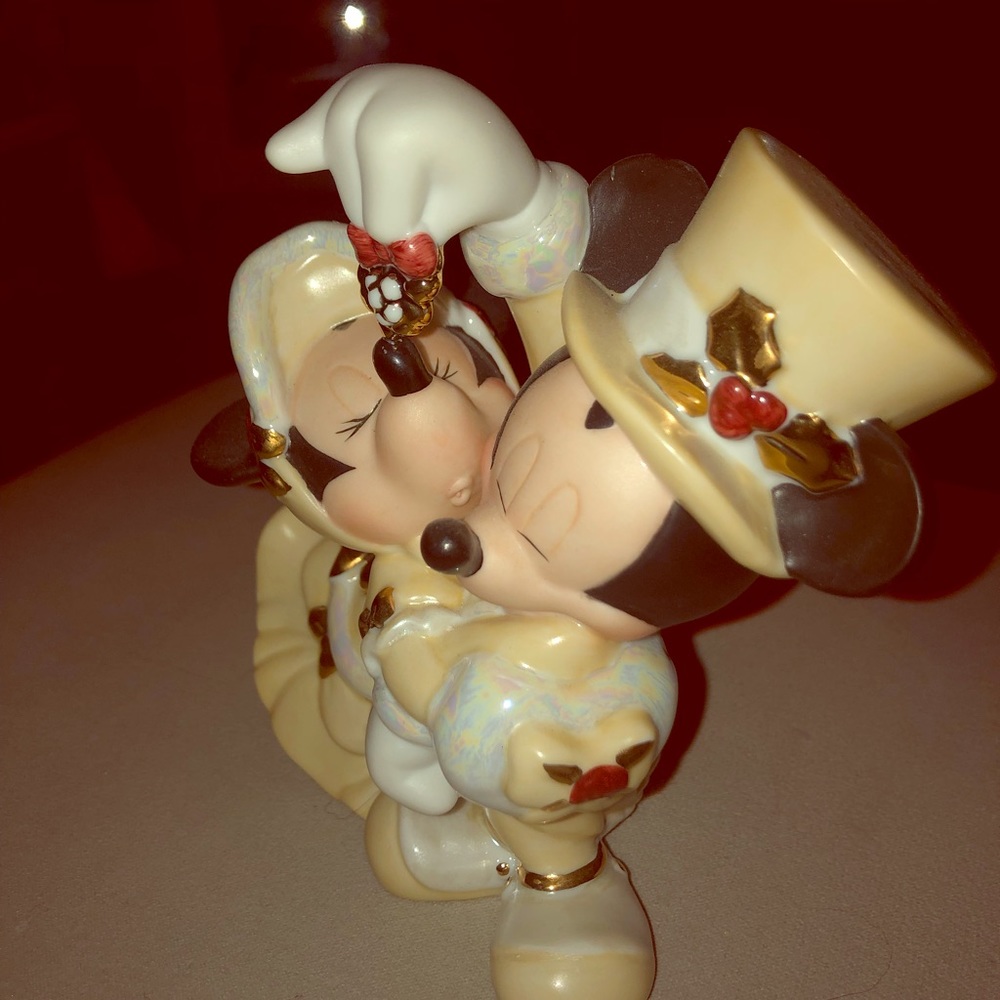 Disney statue